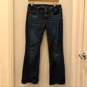 American Eagle Outfitters Artist Jeans size 6 short (dark blue)
